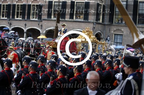 Den Haag 15 september 2015
Prinsjesdag 2015 met Koning Willem Alexander Koningin Maxima prins Constantijn en Prinses Laurentien. Dit jaar wordt de gouden koets voorlopig voor het laatst gebruikt.