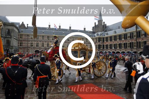 Den Haag 15 september 2015
Prinsjesdag 2015 met Koning Willem Alexander Koningin Maxima prins Constantijn en Prinses Laurentien. Dit jaar wordt de gouden koets voorlopig voor het laatst gebruikt.