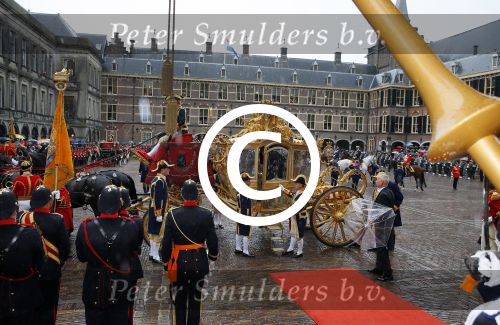 Den Haag 15 september 2015
Prinsjesdag 2015 met Koning Willem Alexander Koningin Maxima prins Constantijn en Prinses Laurentien. Dit jaar wordt de gouden koets voorlopig voor het laatst gebruikt.