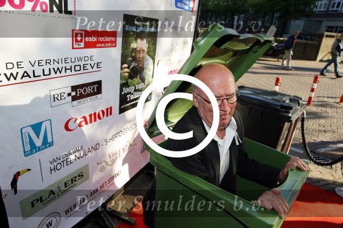 Amsterdam 30 september 2015
Boekpresenatie Joop van Tellingen in Players. Aanwezig Dennis Ria Nathalie en Fender v Tellingen alsmede rest van de familie. Harry Slinger met vrouw