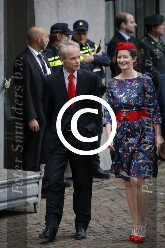 Den Haag 15 september 2015
Prinsjesdag 2015 met Koning Willem Alexander Koningin Maxima prins Constantijn en Prinses Laurentien. Dit jaar wordt de gouden koets voorlopig voor het laatst gebruikt.
Harry v Bommel