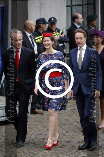 Den Haag 15 september 2015
Prinsjesdag 2015 met Koning Willem Alexander Koningin Maxima prins Constantijn en Prinses Laurentien. Dit jaar wordt de gouden koets voorlopig voor het laatst gebruikt.
Harry v Bommel