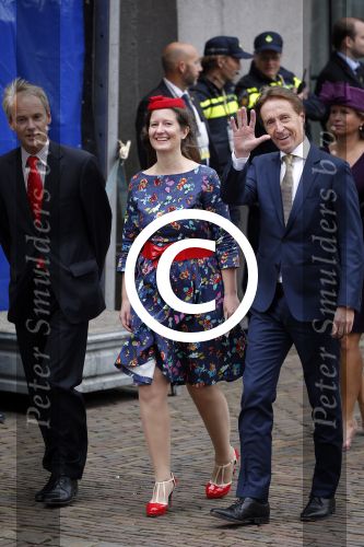 Den Haag 15 september 2015
Prinsjesdag 2015 met Koning Willem Alexander Koningin Maxima prins Constantijn en Prinses Laurentien. Dit jaar wordt de gouden koets voorlopig voor het laatst gebruikt.
Harry v Bommel