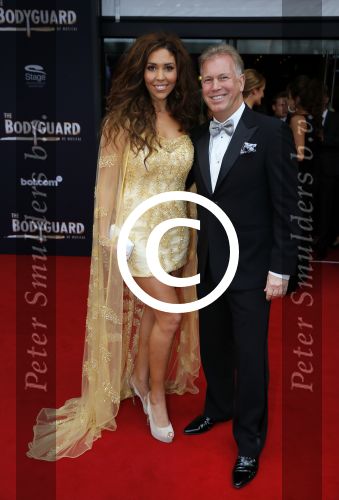 Utrecht 27 september 2015
Premiere the bodyguard met oa Romy Monteiro Mark v Eeuwen  Carolina Dijkhuizen en Patrick Martens. Marcel Boekhoorn met vriendin Hind