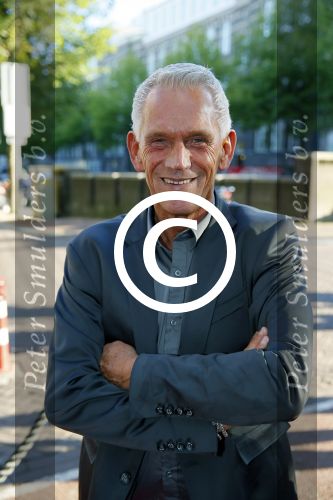 Amsterdam 30 september 2015
Boekpresenatie Joop van Tellingen in Players. Aanwezig Dennis Ria Nathalie en Fender v Tellingen alsmede rest van de familie. Ivo Franklin