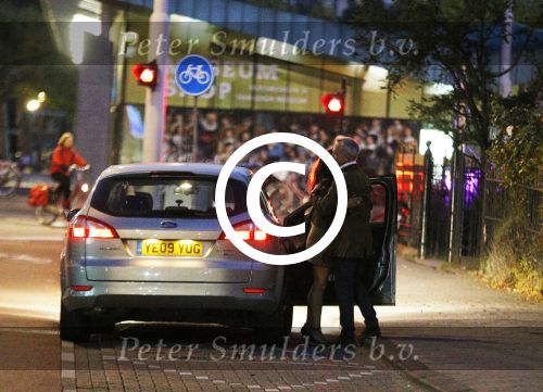 Amsterdam 12 oktober 2015
Jaap Jongbloed heeft een date met Shirley Jane Mescher Sneekes waar hij voprige week in engeland opnames mee heeft gehad voor het mooiste meisje van de klas.