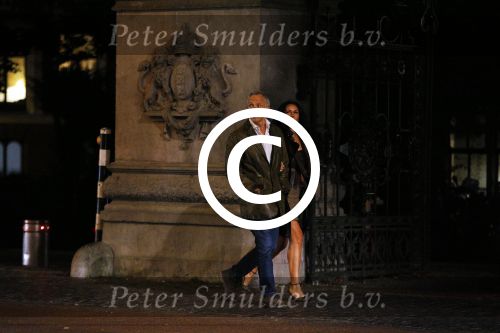 Amsterdam 12 oktober 2015
Jaap Jongbloed heeft een date met Shirley Jane Mescher Sneekes waar hij voprige week in engeland opnames mee heeft gehad voor het mooiste meisje van de klas.