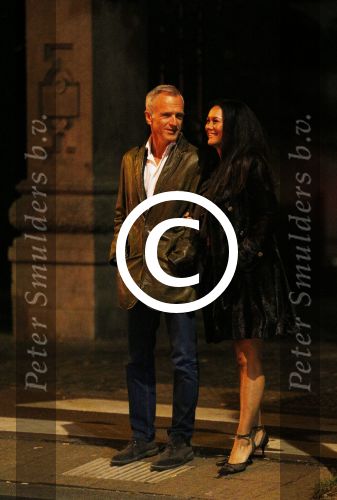 Amsterdam 12 oktober 2015
Jaap Jongbloed heeft een date met Shirley Jane Mescher Sneekes waar hij voprige week in engeland opnames mee heeft gehad voor het mooiste meisje van de klas.
