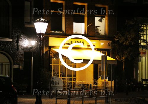 Amsterdam 12 oktober 2015
Jaap Jongbloed heeft een date met Shirley Jane Mescher Sneekes waar hij voprige week in engeland opnames mee heeft gehad voor het mooiste meisje van de klas.