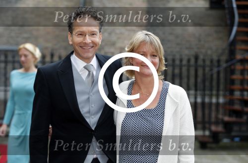 Den Haag 15 september 2015
Prinsjesdag 2015 met Koning Willem Alexander Koningin Maxima prins Constantijn en Prinses Laurentien. Dit jaar wordt de gouden koets voorlopig voor het laatst gebruikt. Jeroen Dijsselbloem met vrouw