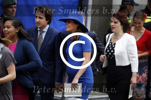 Den Haag 15 september 2015
Prinsjesdag 2015 met Koning Willem Alexander Koningin Maxima prins Constantijn en Prinses Laurentien. Dit jaar wordt de gouden koets voorlopig voor het laatst gebruikt. Jesse Klaver met zwangere vrouw