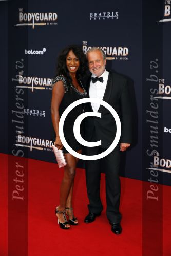 Utrecht 27 september 2015
Premiere the bodyguard met oa Romy Monteiro Mark v Eeuwen  Carolina Dijkhuizen en Patrick Martens.