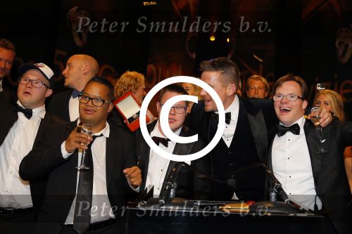 Amsterdam 15 oktober 2015
Uitreiking van de 50e televizierring in carre. Johnny de Mol wint de tv ster en de ring voor Syndroom en Linda de Mol krijgt Oevre prijs.