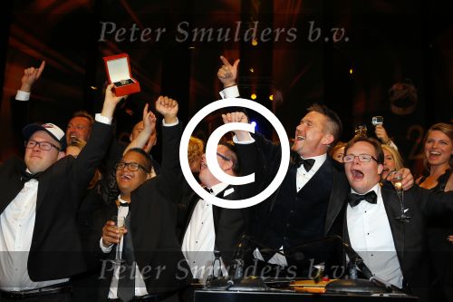 Amsterdam 15 oktober 2015
Uitreiking van de 50e televizierring in carre. Johnny de Mol wint de tv ster en de ring voor Syndroom en Linda de Mol krijgt Oevre prijs.