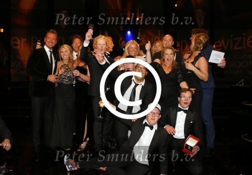 Amsterdam 15 oktober 2015
Uitreiking van de 50e televizierring in carre. Johnny de Mol wint de tv ster en de ring voor Syndroom en Linda de Mol krijgt Oevre prijs.