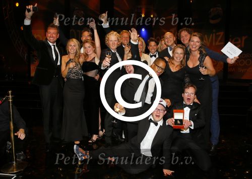 Amsterdam 15 oktober 2015
Uitreiking van de 50e televizierring in carre. Johnny de Mol wint de tv ster en de ring voor Syndroom en Linda de Mol krijgt Oevre prijs.