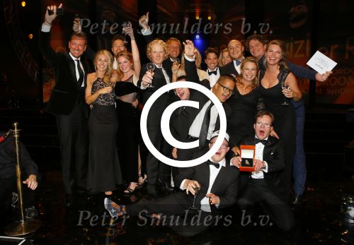 Amsterdam 15 oktober 2015
Uitreiking van de 50e televizierring in carre. Johnny de Mol wint de tv ster en de ring voor Syndroom en Linda de Mol krijgt Oevre prijs.