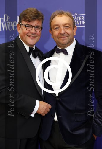 Amsterdam 11 oktober 2015
Premiere de tweeling in het nieuwe de la mar theater
Jon v Eerd en partner Ton Fiere