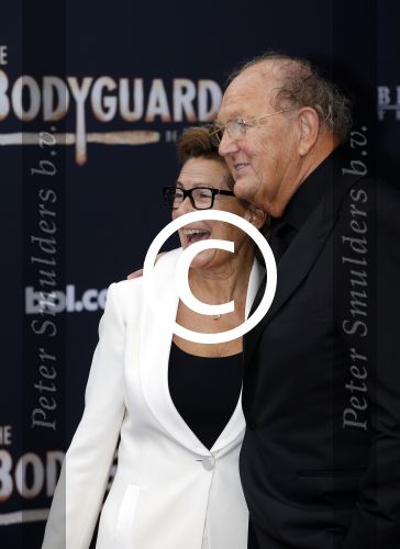 Utrecht 27 september 2015
Premiere the bodyguard met oa Romy Monteiro Mark v Eeuwen  Carolina Dijkhuizen en Patrick Martens. Joop en Janine v d Ende