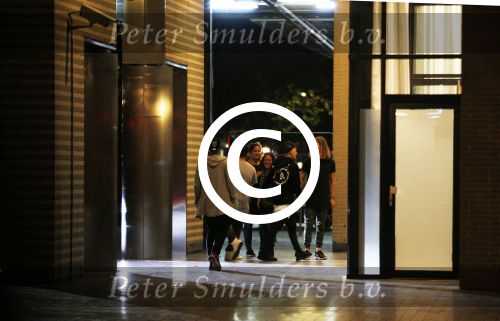 Amsterdam 17 september 2015
Justin Bieber en Martin Garrix gaan eerst naar coffeeshop the greenhouse en vervolgens naar het appartement van Martin Garrix