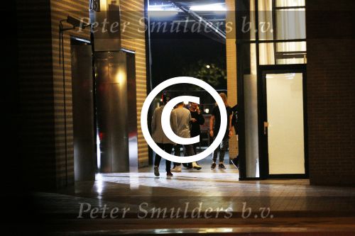 Amsterdam 17 september 2015
Justin Bieber en Martin Garrix gaan eerst naar coffeeshop the greenhouse en vervolgens naar het appartement van Martin Garrix