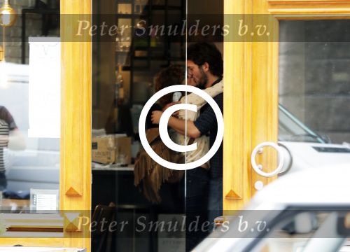 Amsterdam 6 oktober 2015 
Katja Schuurman brnegt haar vriend Freek v Noordwijk van zijn ene restaurant naar zijn andere restaurant ion Amsterdam
