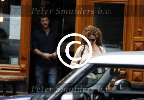 Amsterdam 6 oktober 2015 
Katja Schuurman brnegt haar vriend Freek v Noordwijk van zijn ene restaurant naar zijn andere restaurant ion Amsterdam