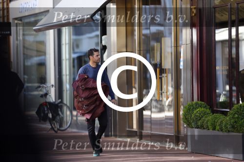 Amsterdam 2 oktober 2015
Kenneth Perez op de pc hooftstraat bij Oger