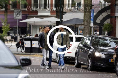 Amsterdam, 5 Oktober 2015
Khalid Boulahrouz in zij RangeRover samen met vrienden
