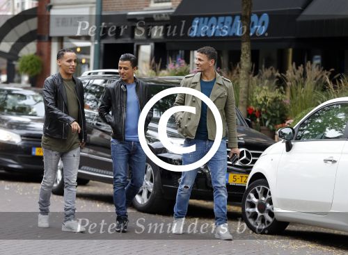 Amsterdam, 5 Oktober 2015
Khalid Boulahrouz in zij RangeRover samen met vrienden
