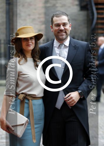 Den Haag 15 september 2015
Prinsjesdag 2015 met Koning Willem Alexander Koningin Maxima prins Constantijn en Prinses Laurentien. Dit jaar wordt de gouden koets voorlopig voor het laatst gebruikt. Klaas Dijkhoff met vrouw