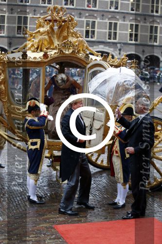 Den Haag 15 september 2015
Prinsjesdag 2015 met Koning Willem Alexander Koningin Maxima prins Constantijn en Prinses Laurentien. Dit jaar wordt de gouden koets voorlopig voor het laatst gebruikt.