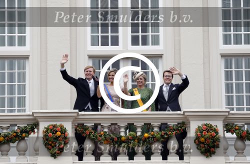 Den Haag 15 september 2015
Prinsjesdag 2015 met Koning Willem Alexander Koningin Maxima prins Constantijn en Prinses Laurentien. Dit jaar wordt de gouden koets voorlopig voor het laatst gebruikt.