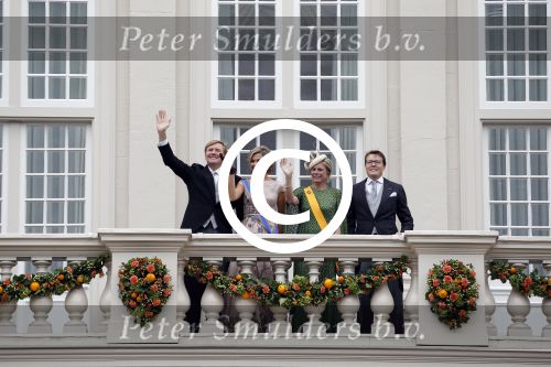 Den Haag 15 september 2015
Prinsjesdag 2015 met Koning Willem Alexander Koningin Maxima prins Constantijn en Prinses Laurentien. Dit jaar wordt de gouden koets voorlopig voor het laatst gebruikt.