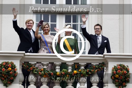 Den Haag 15 september 2015
Prinsjesdag 2015 met Koning Willem Alexander Koningin Maxima prins Constantijn en Prinses Laurentien. Dit jaar wordt de gouden koets voorlopig voor het laatst gebruikt.