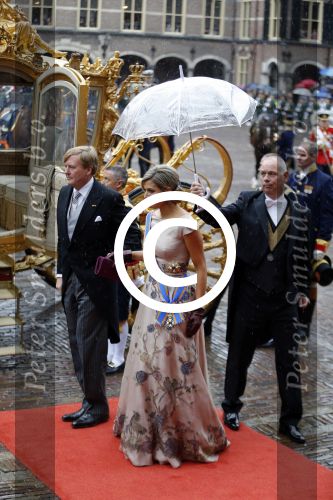 Den Haag 15 september 2015
Prinsjesdag 2015 met Koning Willem Alexander Koningin Maxima prins Constantijn en Prinses Laurentien. Dit jaar wordt de gouden koets voorlopig voor het laatst gebruikt.