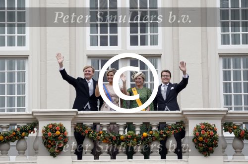 Den Haag 15 september 2015
Prinsjesdag 2015 met Koning Willem Alexander Koningin Maxima prins Constantijn en Prinses Laurentien. Dit jaar wordt de gouden koets voorlopig voor het laatst gebruikt.