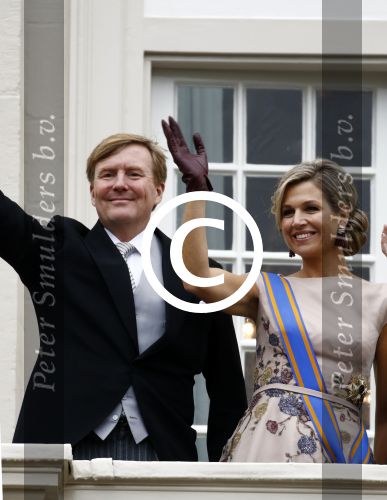 Den Haag 15 september 2015
Prinsjesdag 2015 met Koning Willem Alexander Koningin Maxima prins Constantijn en Prinses Laurentien. Dit jaar wordt de gouden koets voorlopig voor het laatst gebruikt.
