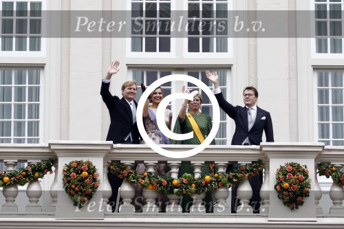Den Haag 15 september 2015
Prinsjesdag 2015 met Koning Willem Alexander Koningin Maxima prins Constantijn en Prinses Laurentien. Dit jaar wordt de gouden koets voorlopig voor het laatst gebruikt.