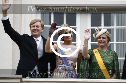 Den Haag 15 september 2015
Prinsjesdag 2015 met Koning Willem Alexander Koningin Maxima prins Constantijn en Prinses Laurentien. Dit jaar wordt de gouden koets voorlopig voor het laatst gebruikt.