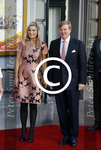 Amsterdam 26 september 2015
200 jaar koninkrijk in carre met oa aanwezig Koning Willem Alexander koningin Maxima en Prinsesd Beatrix.