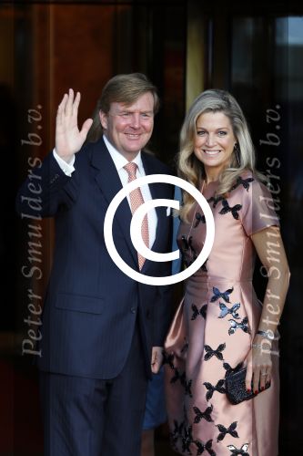 Amsterdam 26 september 2015
200 jaar koninkrijk in carre met oa aanwezig Koning Willem Alexander koningin Maxima en Prinsesd Beatrix.