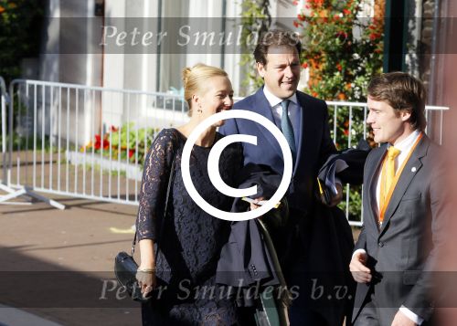 Amsterdam 26 september 2015
200 jaar koninkrijk in carre met oa aanwezig Koning Willem Alexander koningin Maxima en Prinsesd Beatrix.
Lodewijk Asscher met partner
