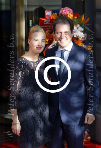 Amsterdam 26 september 2015
200 jaar koninkrijk in carre met oa aanwezig Koning Willem Alexander koningin Maxima en Prinsesd Beatrix.