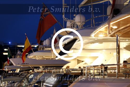 ibiza juli aug 2015
div stranden en clubs op ibiza. Marina Botafoch ibiza
