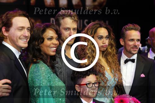 Utrecht 27 september 2015
Premiere the bodyguard met oa Romy Monteiro Mark v Eeuwen  Carolina Dijkhuizen en Patrick Martens.