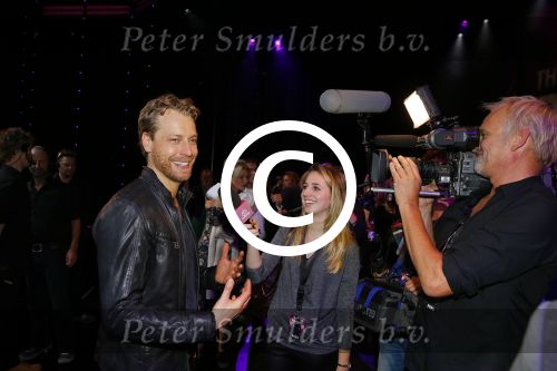 Utrecht 27 september 2015
Premiere the bodyguard met oa Romy Monteiro Mark v Eeuwen  Carolina Dijkhuizen en Patrick Martens.