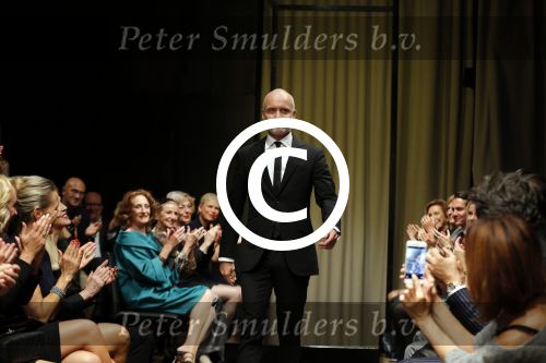 Amsterdam 19 september 2015
De modeshow van Mart Visser in het conservatorium hotel.
Mart Visser en Daphne Deckers