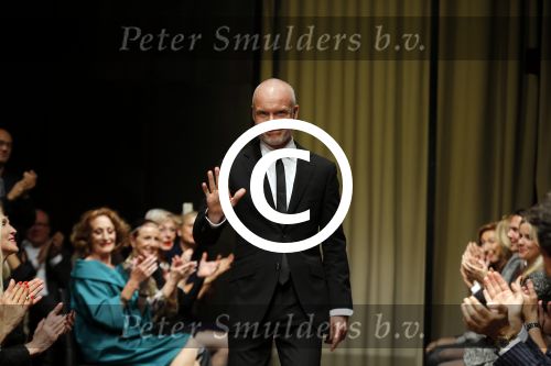 Amsterdam 19 september 2015
De modeshow van Mart Visser in het conservatorium hotel.
Mart Visser en Daphne Deckers