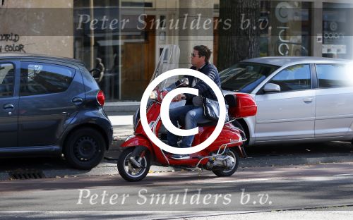 Amsterdam 2 oktober 2015
Martijn Krabbe op zijn vespa scooter
